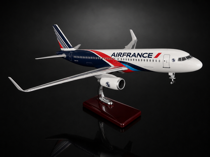 Airbus A320 Air France 🇫🇷 livrée Spéciale - Échelle 1:85 - 47 cm Finition Premium avec Led