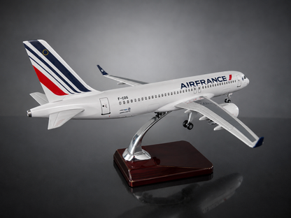 Airbus A320neo Air France 🇫🇷 - Échelle 1:100 37cm Finition Premium avec Led