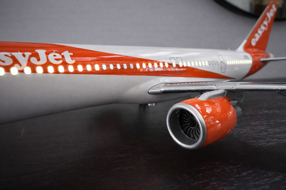 Airbus A321 Easy-Jet- Échelle 1:100 - Finition Premium Détaillée